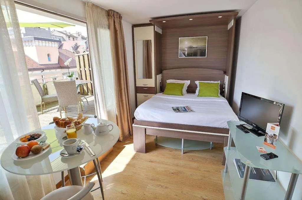 Privilodges Le Royal - Apparthotel Annecy France