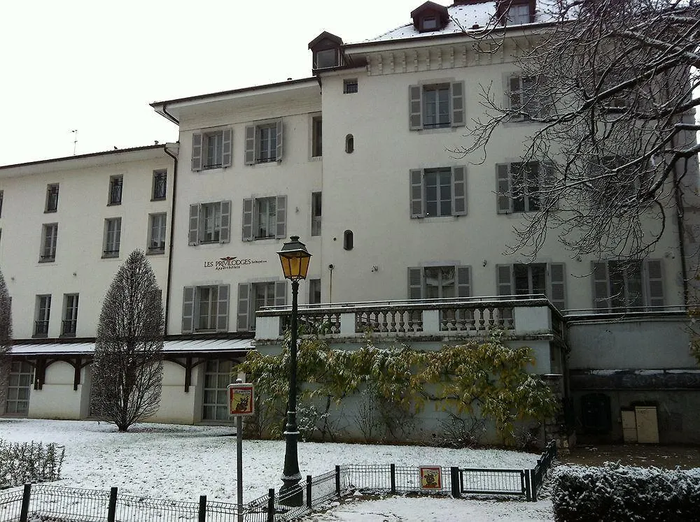 Privilodges Le Royal - Apparthotel Annecy