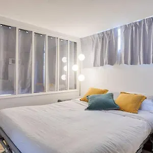 Refait à Neuf Proche Arc Triomphe 4p Appartement Paris
